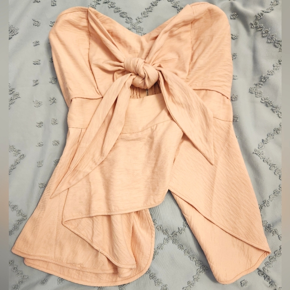 Size Medium Luxxel Strapless Asymmetrical Top